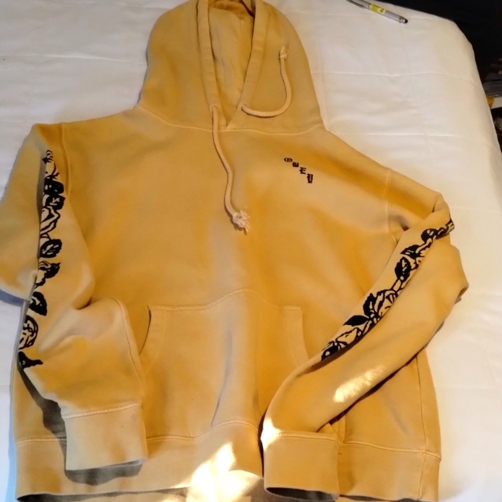 Obey worldwide hoodie size large great condition